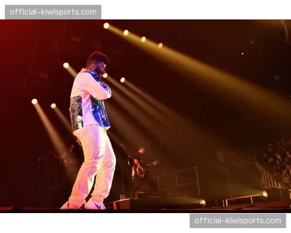 美国理查兹罗宾逊 美职联与欧洲联赛的防守理念融合